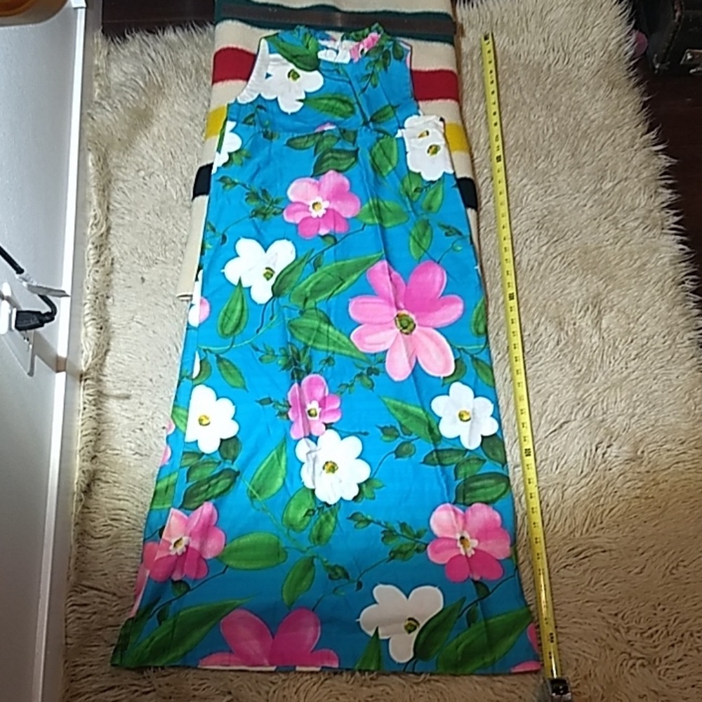 !Host Pick! Women Dress Classic Hawaiian, vintage